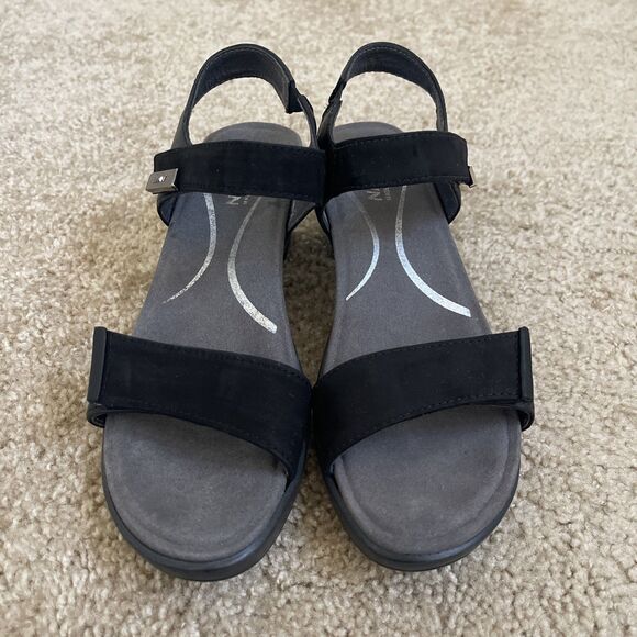NAOT Intact Women’s Sandals size 37/6 Genuine Leather Low Heel Black Comfort - Picture 4 of 6